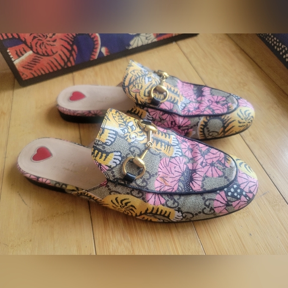 GUCCI Princetown Bengal Tiger Women's Mules Loafers - Picture 1 of 10